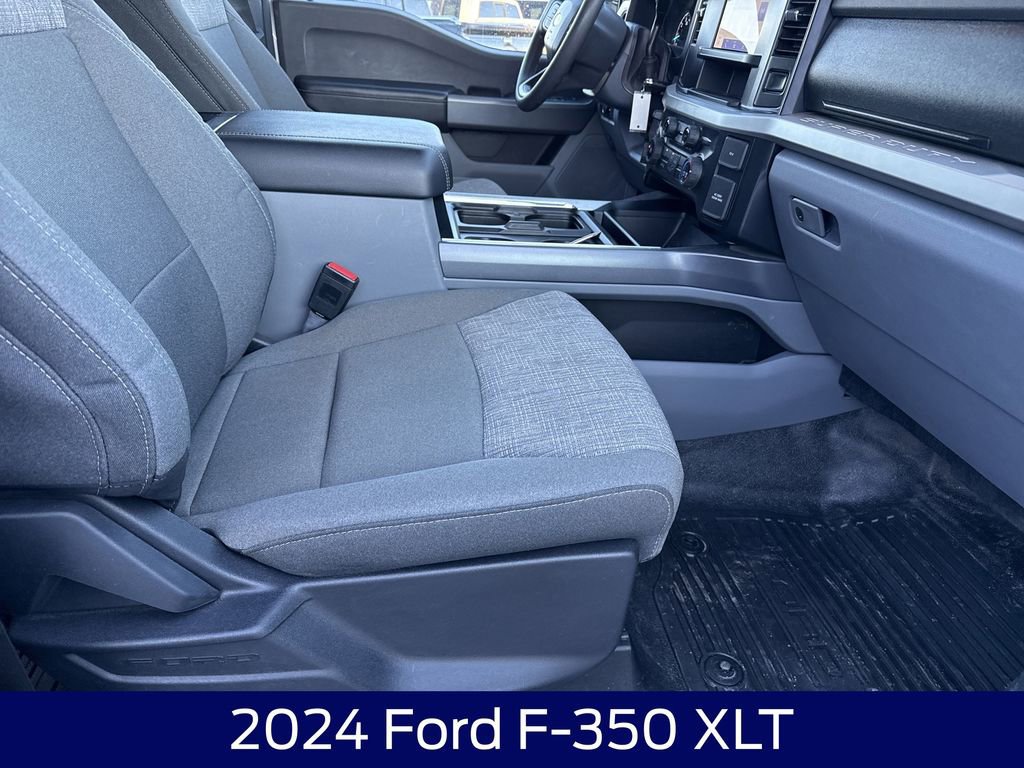 Certified 2024 Ford F350 XLT w/ FX4 Off-Road Package image 14