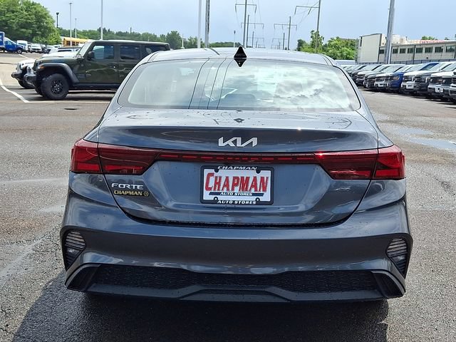 Used 2022 Kia Forte LXS FWD image 5