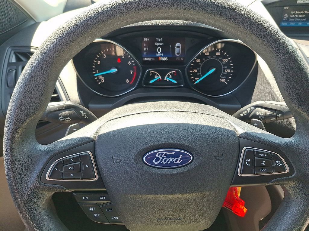 Certified 2017 Ford Escape SE FWD image 19