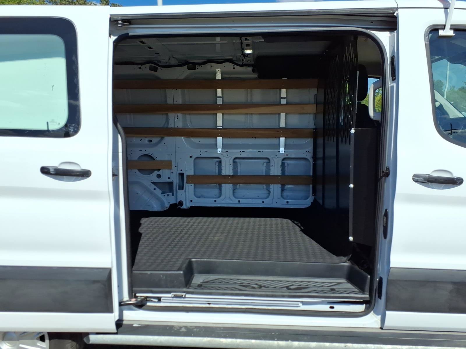 Certified 2025 Ford Transit 250 Low Roof w/ Exterior Upgrade Package RWD image 11