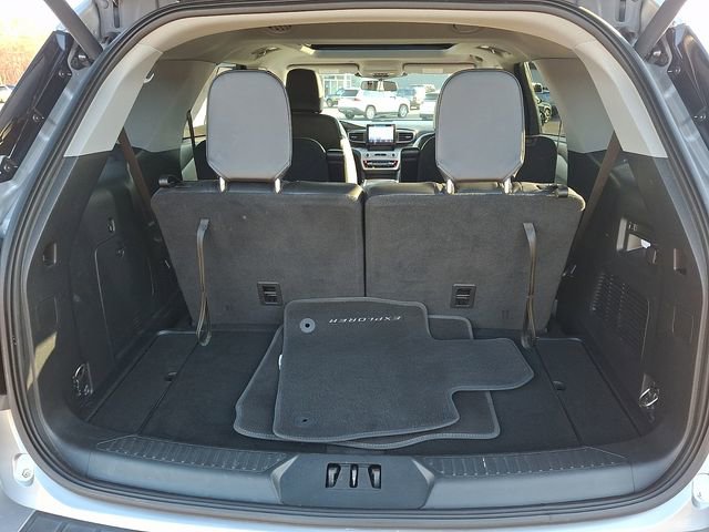 Certified 2022 Ford Explorer XLT w/ Equipment Group 202A AWD/4WD image 29