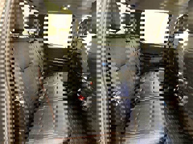 Certified 2023 Ford F150 Lariat w/ FX4 Off-Road Package image 7