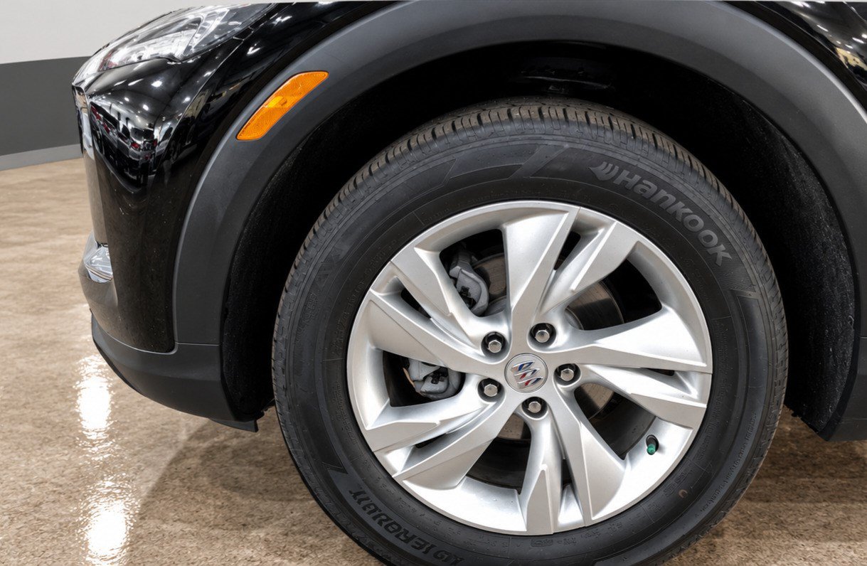 Used 2025 Buick Encore GX Preferred w/ Advanced Technology Package FWD image 9