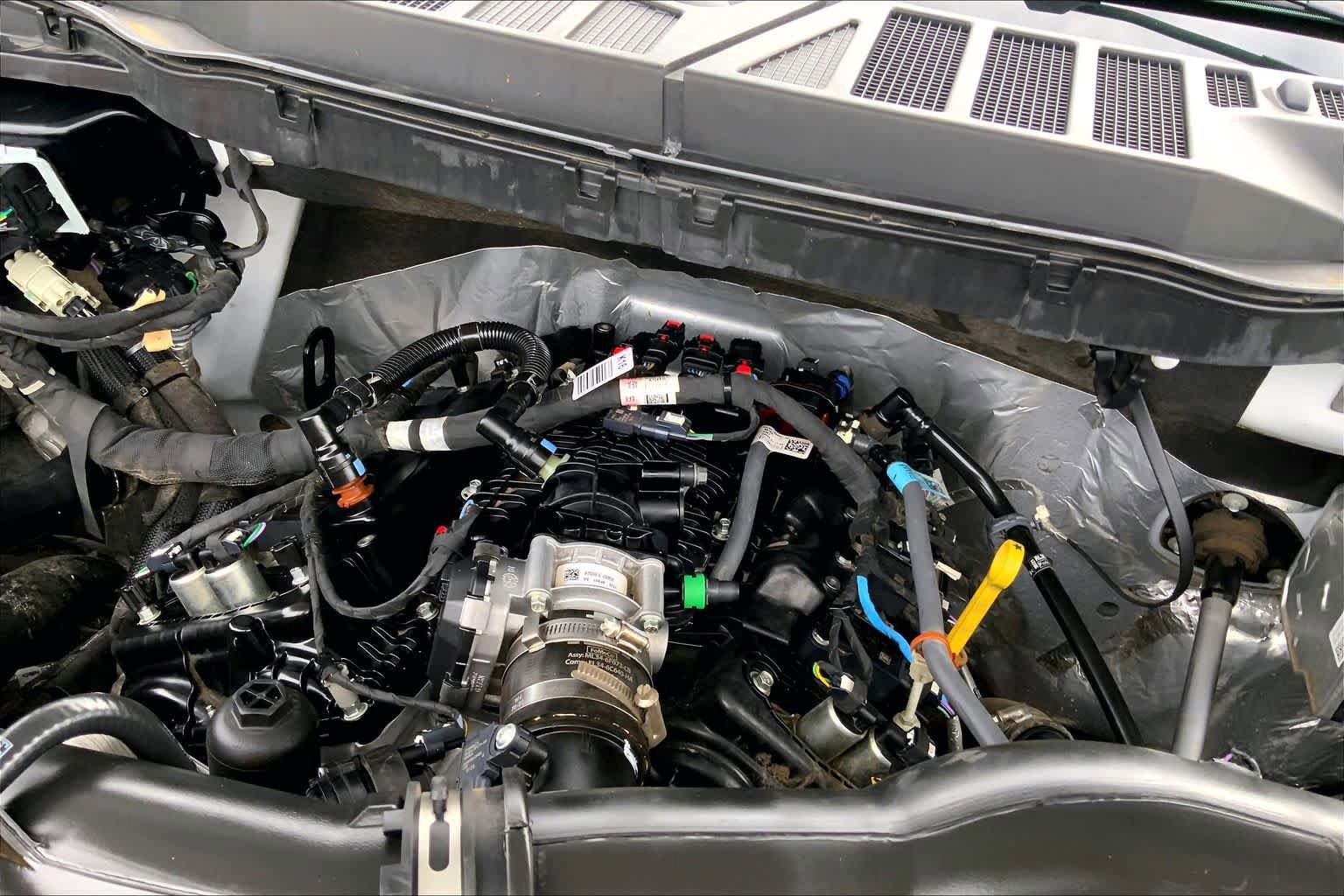 Certified 2025 Ford F150 STX w/ Equipment Group 200A AWD/4WD image 29