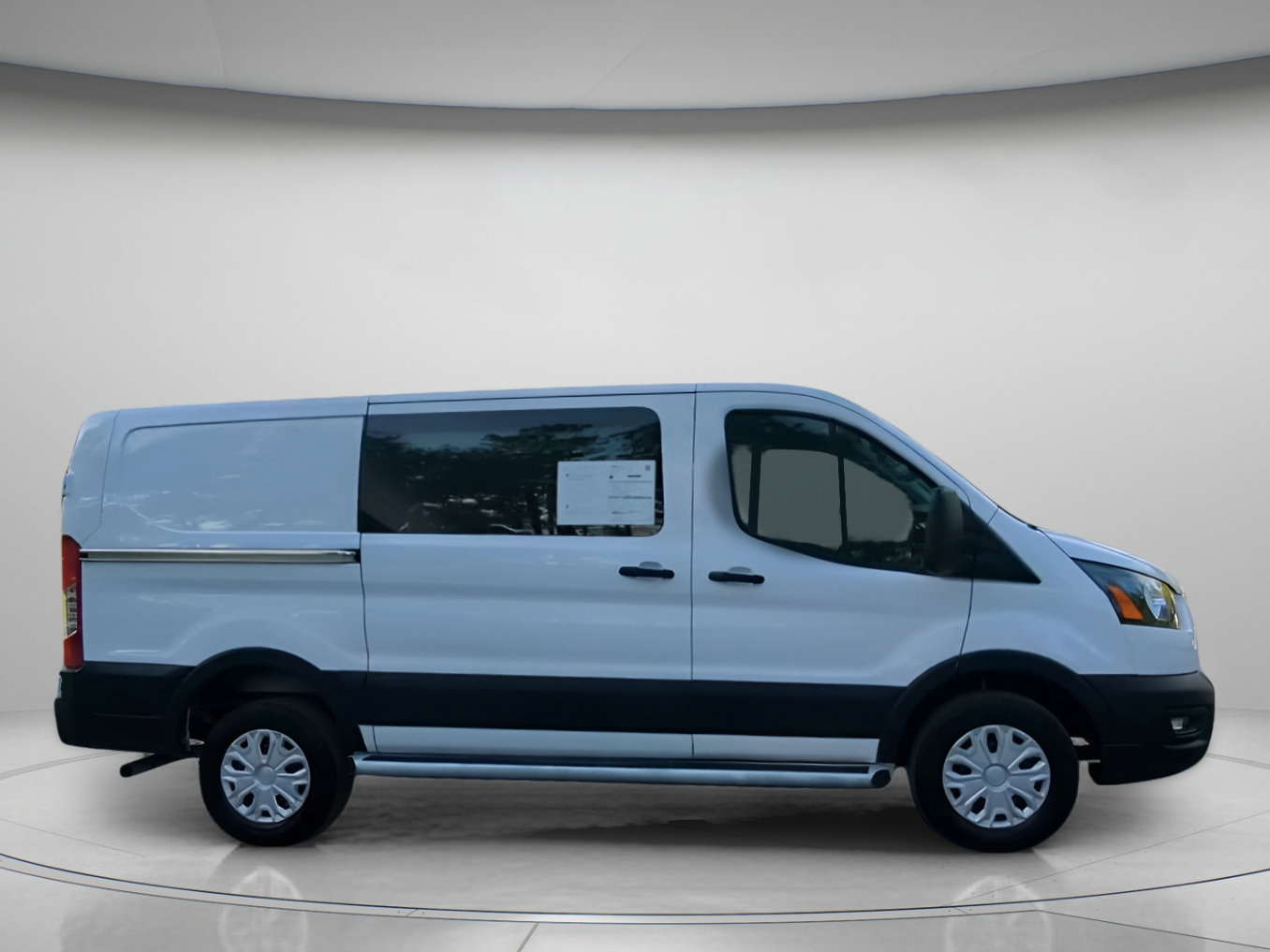Certified 2025 Ford Transit 250 Low Roof w/ Exterior Upgrade Package RWD image 33