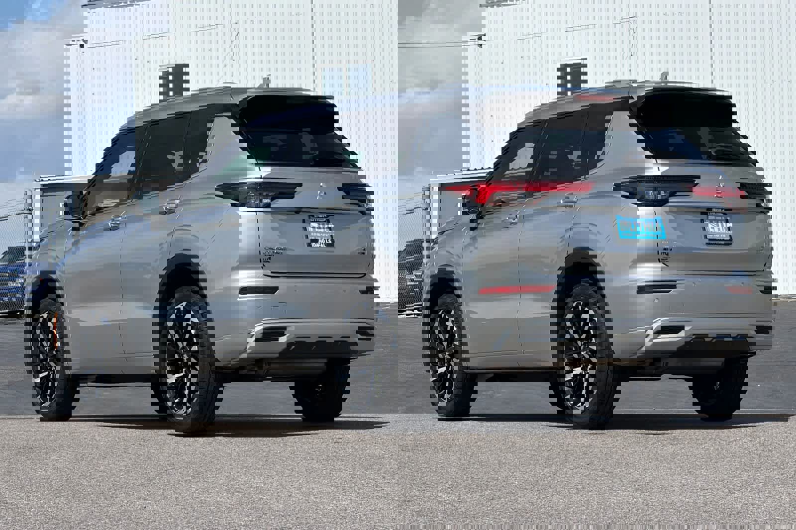 Used 2022 Mitsubishi Outlander SEL image 3