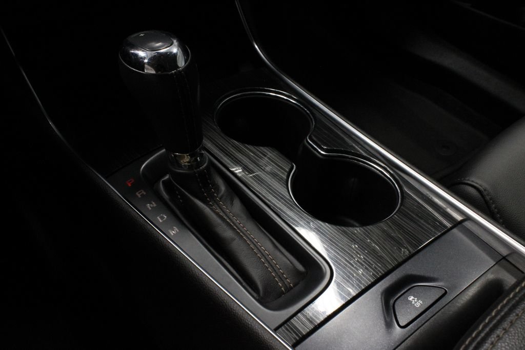 Used 2019 Chevrolet Impala LT FWD image 30