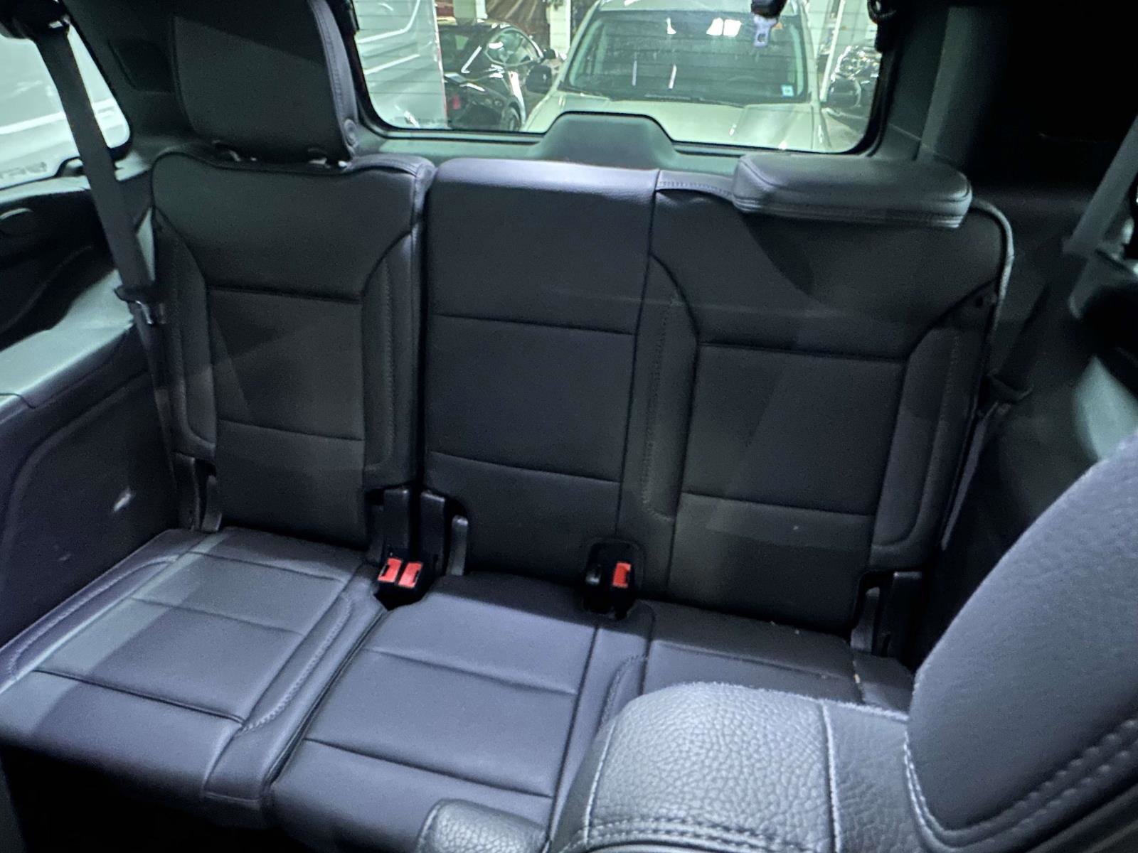 Used 2023 GMC Yukon Denali image 14