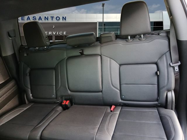 Used 2024 GMC Sierra 1500 SLT w/ SLT Convenience Package AWD/4WD image 13