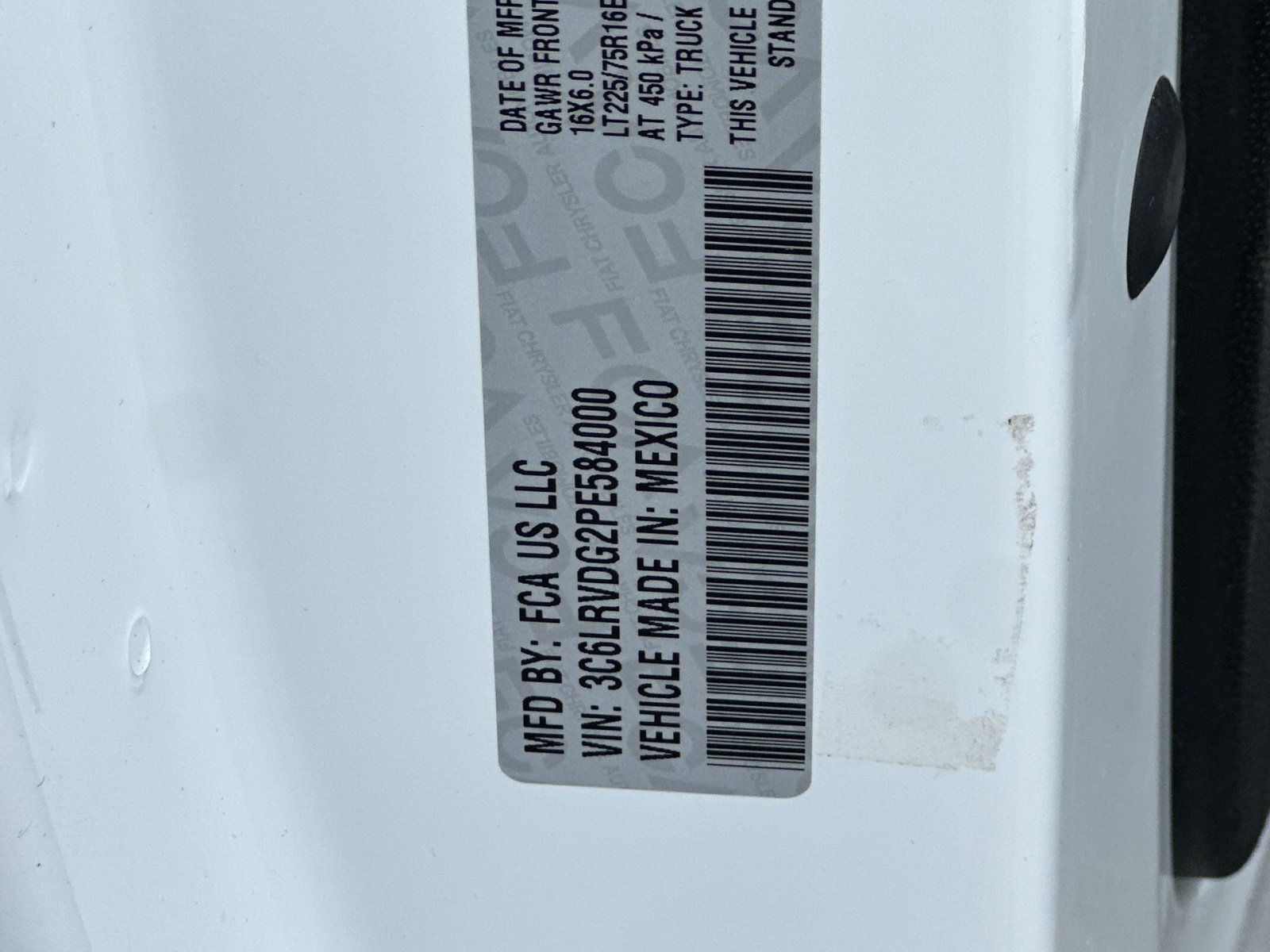 Used 2023 RAM ProMaster 2500 FWD image 28