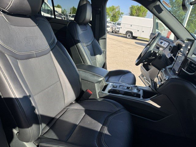 Certified 2020 Ford Explorer ST w/ ST Street Pack AWD/4WD image 38