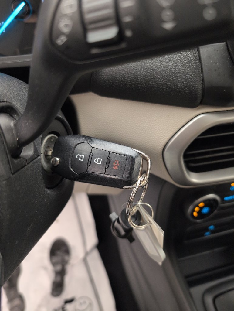 Certified 2021 Ford EcoSport S FWD image 39