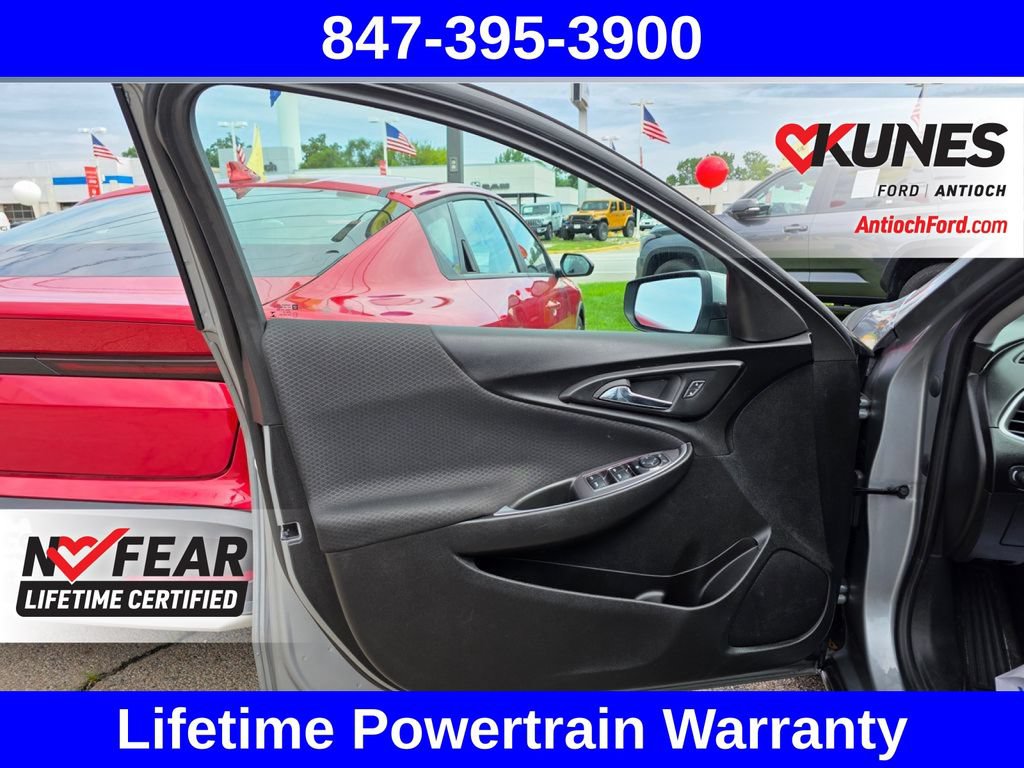 Used 2024 Chevrolet Malibu LT FWD image 23