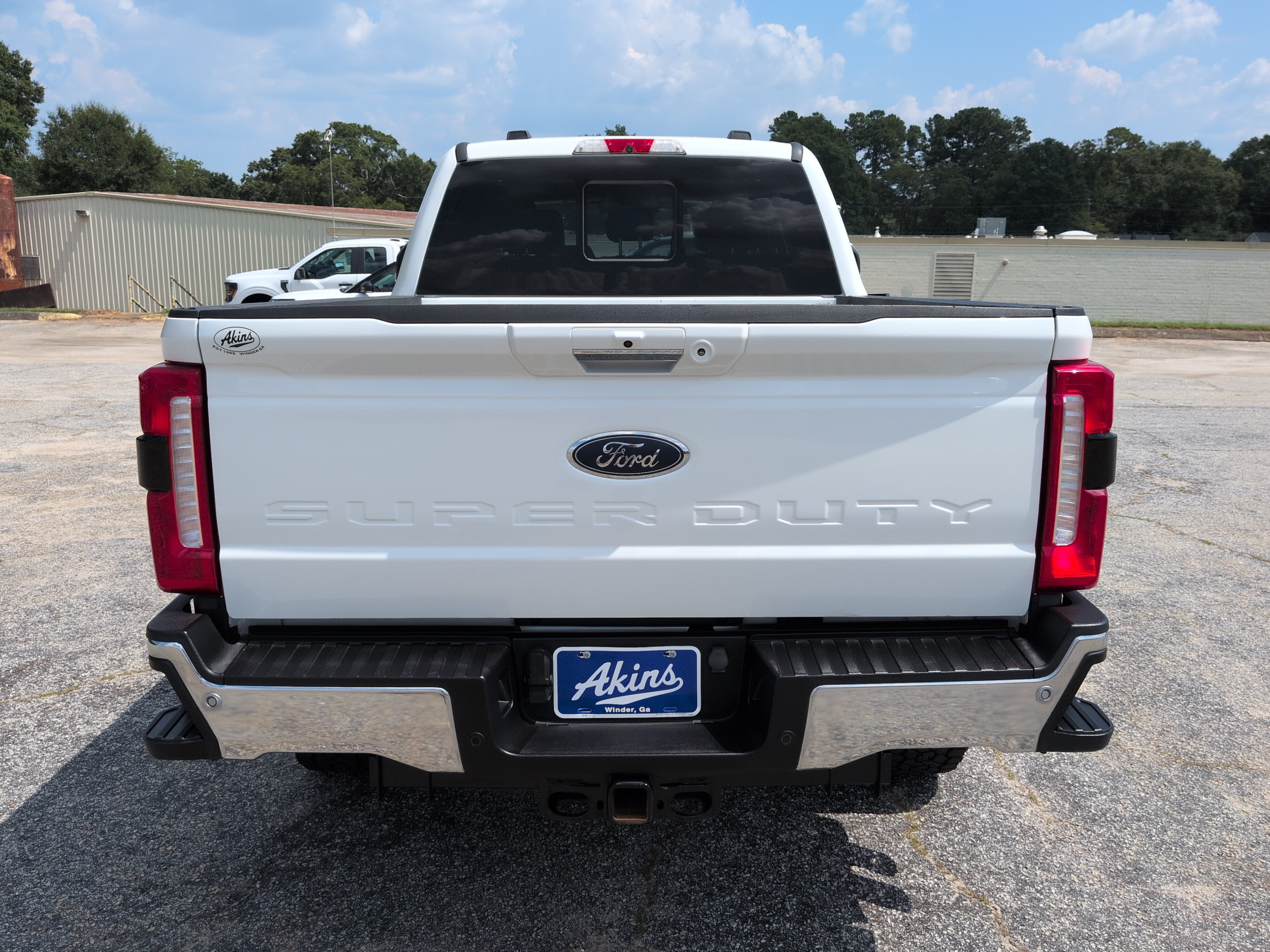 Certified 2024 Ford F250 Lariat w/ Lariat Ultimate Package AWD/4WD image 4
