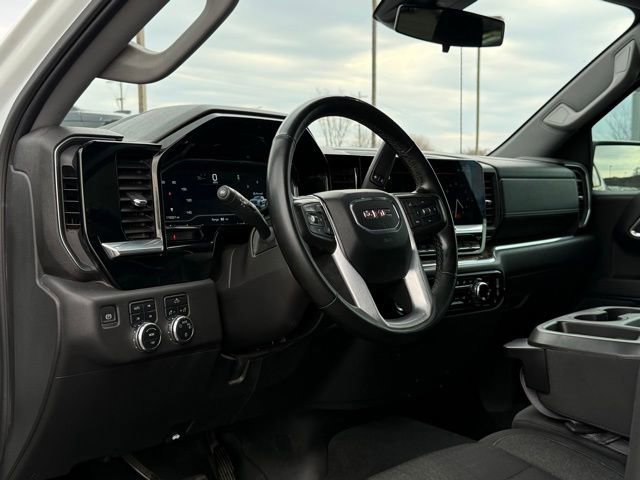 Used 2023 GMC Sierra 1500 SLE w/ X31 Off-Road Package image 24