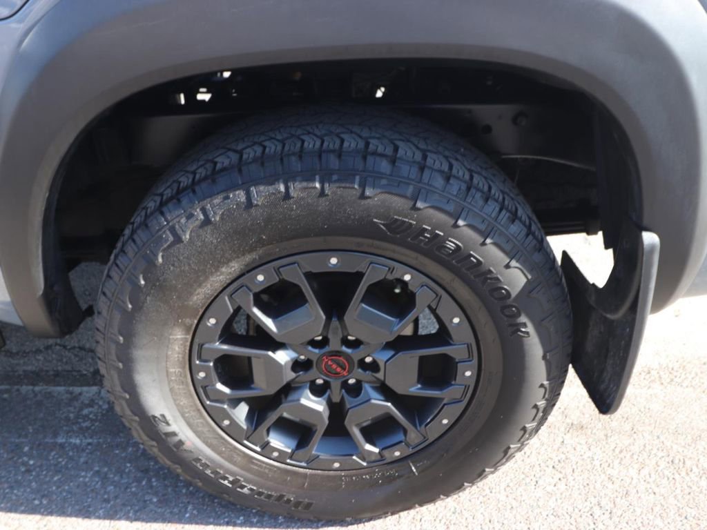 Used 2022 Nissan Frontier PRO-4X w/ Pro-4X Premium Package AWD/4WD image 16