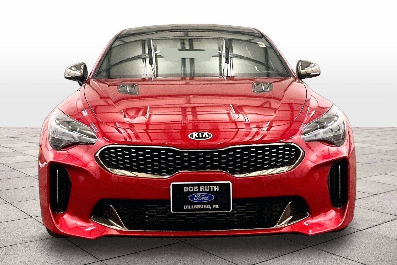 Used 2019 Kia Stinger GT1 image 3