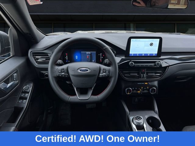 Certified 2025 Ford Escape ST-Line AWD/4WD image 12