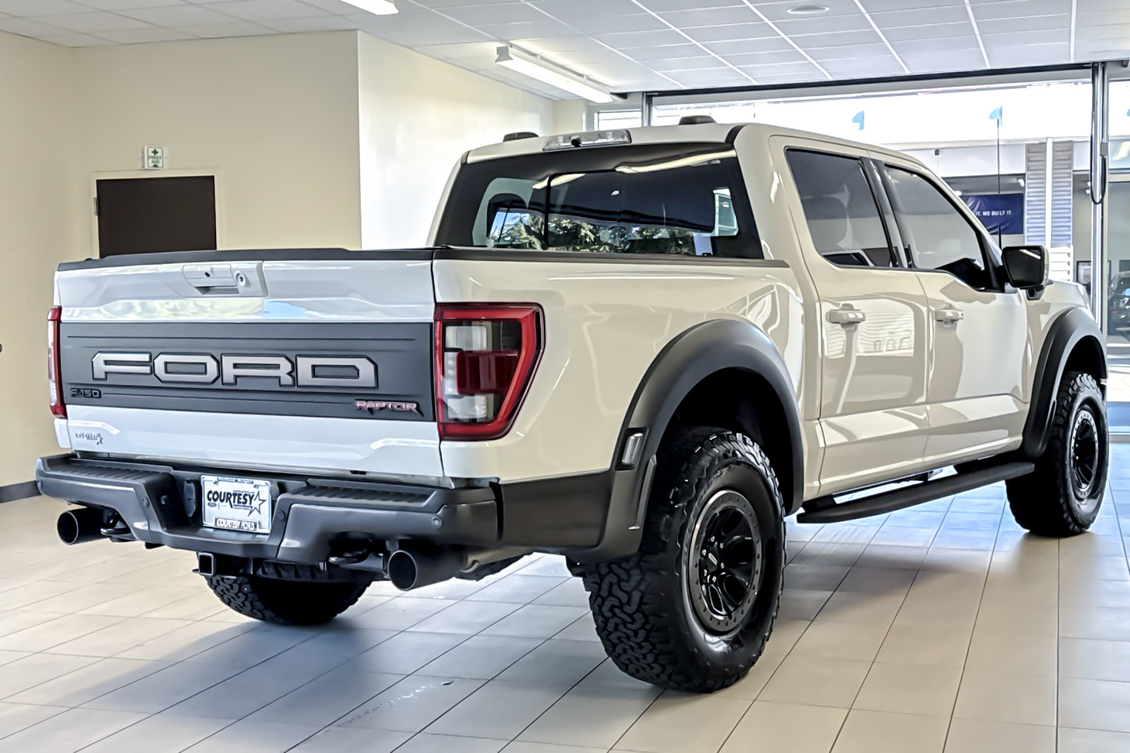 Certified 2022 Ford F150 Raptor w/ Equipment Group 801A High AWD/4WD image 4
