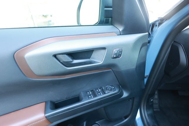 Certified 2025 Ford Bronco Sport Outer Banks w/ Outer Banks Tech Package+ AWD/4WD image 12