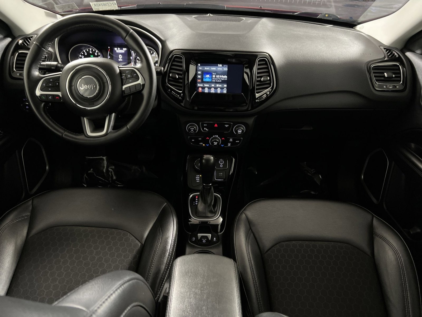 Used 2020 Jeep Compass Latitude image 22