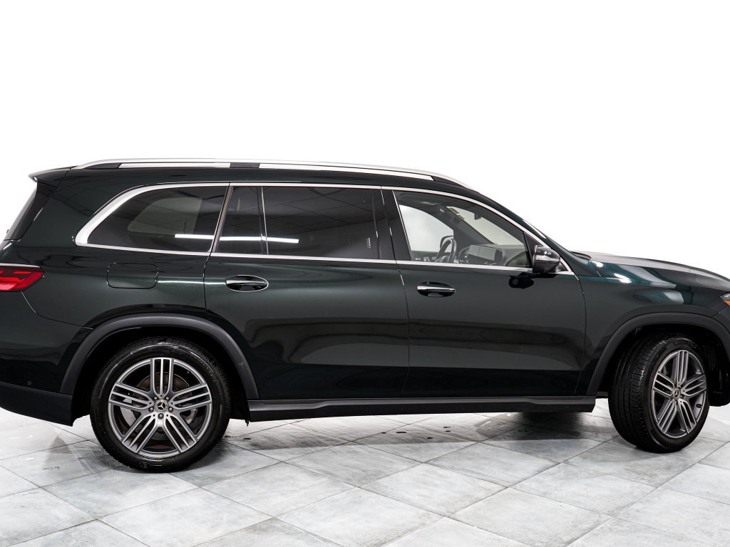 Used 2025 Mercedes-Benz GLS 450 4MATIC image 7