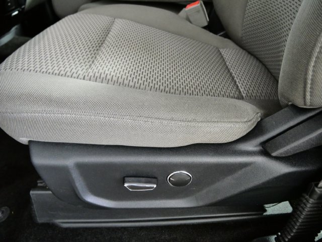 Certified 2018 Ford F150 4x4 SuperCrew image 19