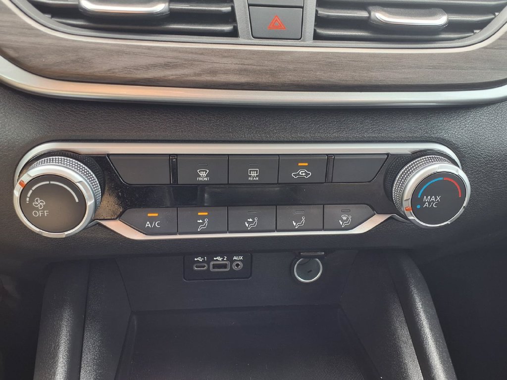 Used 2025 Nissan Altima 2.5 SV FWD image 20