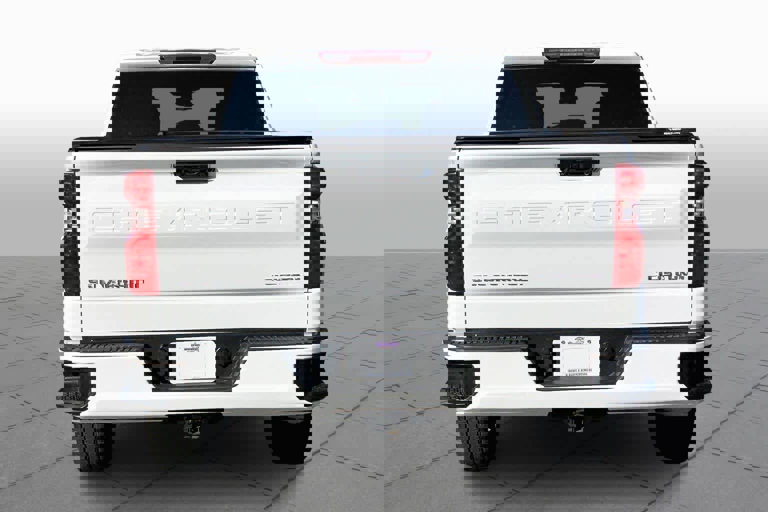 Used 2023 Chevrolet Silverado 1500 Custom image 2