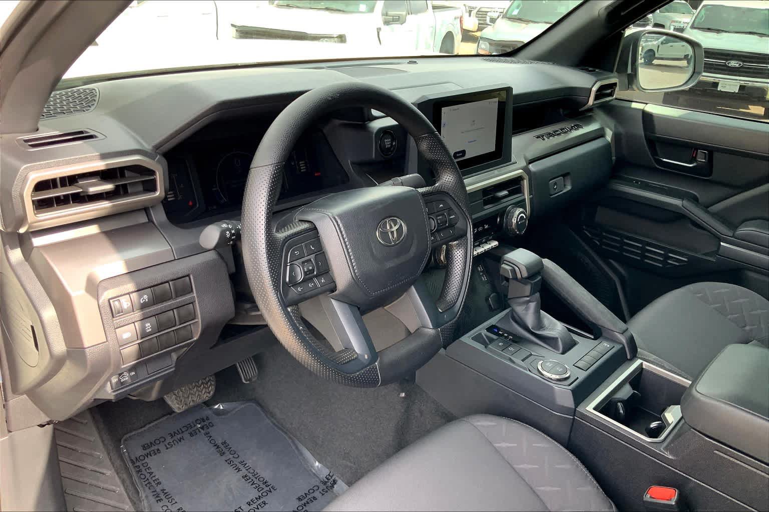 Used 2024 Toyota Tacoma SR5 RWD image 18
