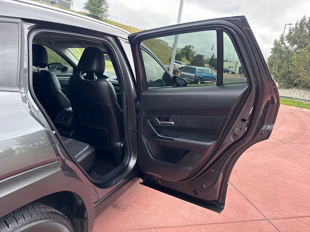 Used 2024 MAZDA CX-50 AWD 2.5 S w/ Cargo Package image 24