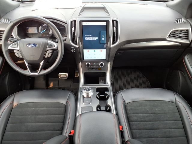 Certified 2024 Ford Edge ST-Line AWD/4WD image 10