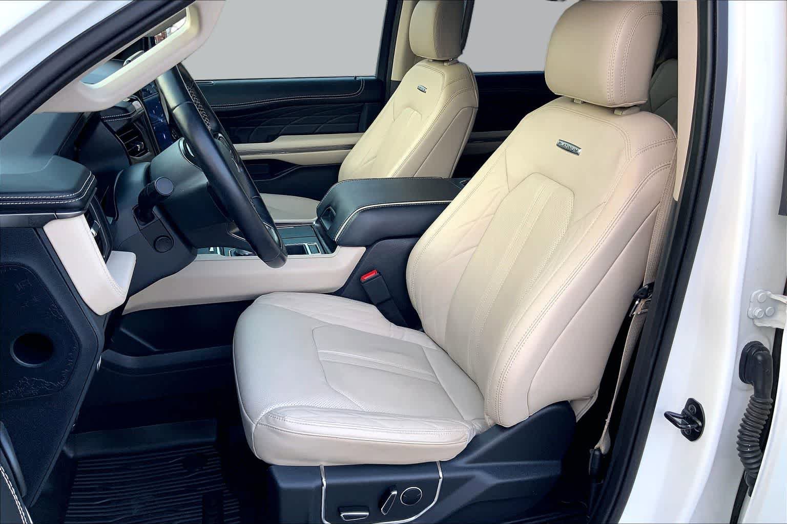 Certified 2023 Ford Expedition Max Platinum RWD image 15