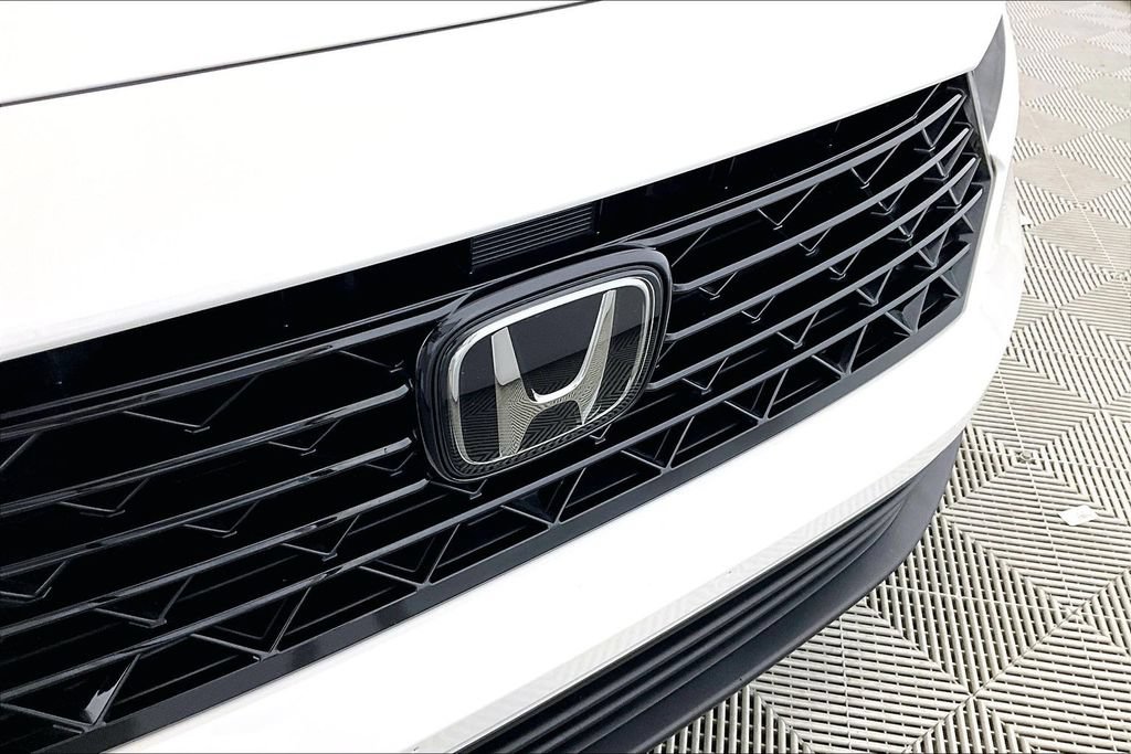 Used 2024 Honda Accord Sport image 23