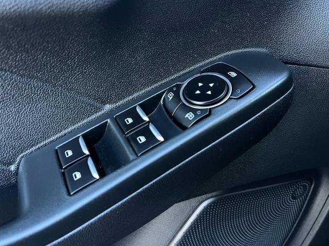 Certified 2023 Ford Escape SE FWD image 17