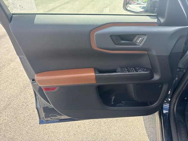 Certified 2021 Ford Bronco Sport Outer Banks AWD/4WD image 13