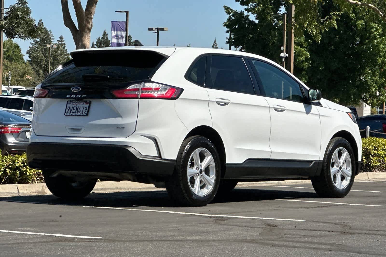 Certified 2024 Ford Edge SE AWD/4WD image 2