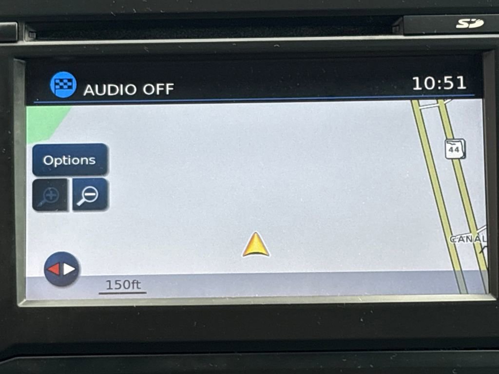 Used 2018 Nissan Titan SV w/ SV Convenience Package image 24