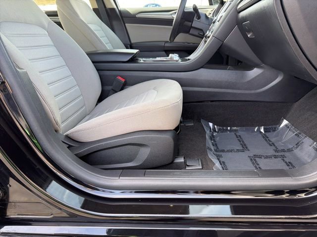 Certified 2019 Ford Fusion S FWD image 16