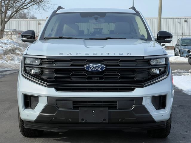 Certified 2025 Ford Expedition Active image 48