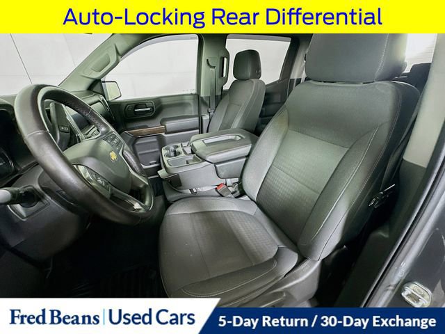Used 2021 Chevrolet Silverado 1500 LT image 27