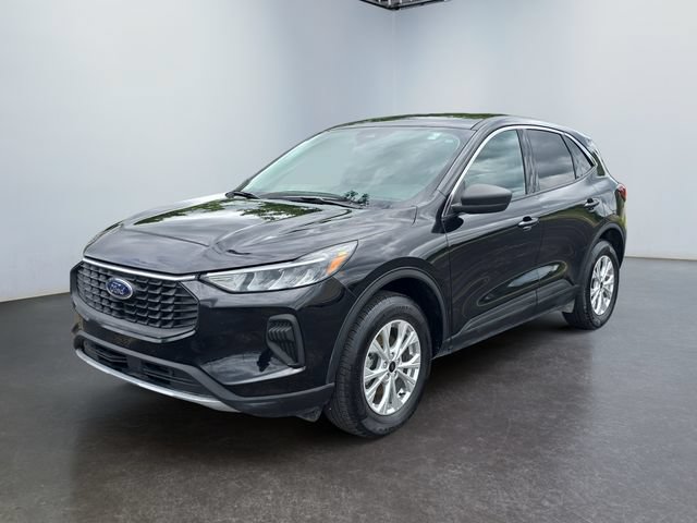 Certified 2024 Ford Escape Active AWD/4WD image 1