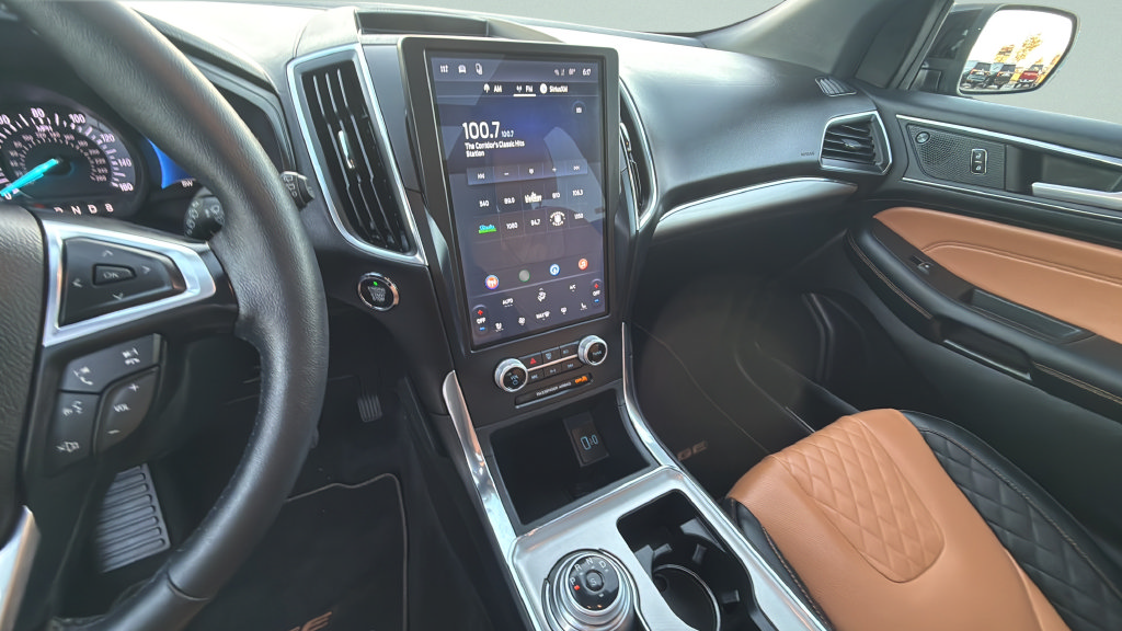 Certified 2024 Ford Edge Titanium w/ Titanium Elite Package AWD/4WD image 7