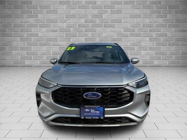 Certified 2023 Ford Escape ST-Line Select w/ Tech Pack #1 AWD/4WD image 9