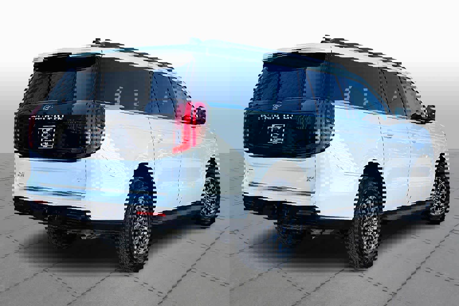 Certified 2025 Ford Expedition Max Active image 3