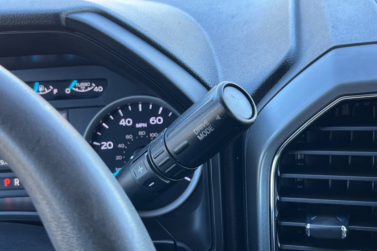 Certified 2021 Ford F550 XLT image 20