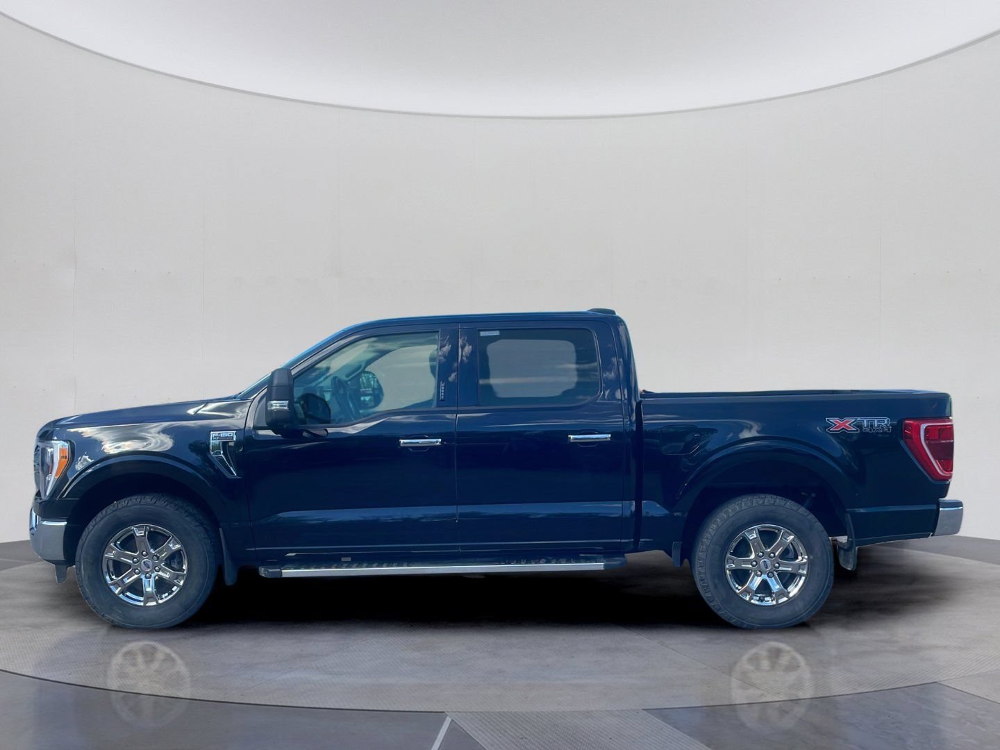Certified 2022 Ford F150 XLT w/ Equipment Group 302A High AWD/4WD image 2