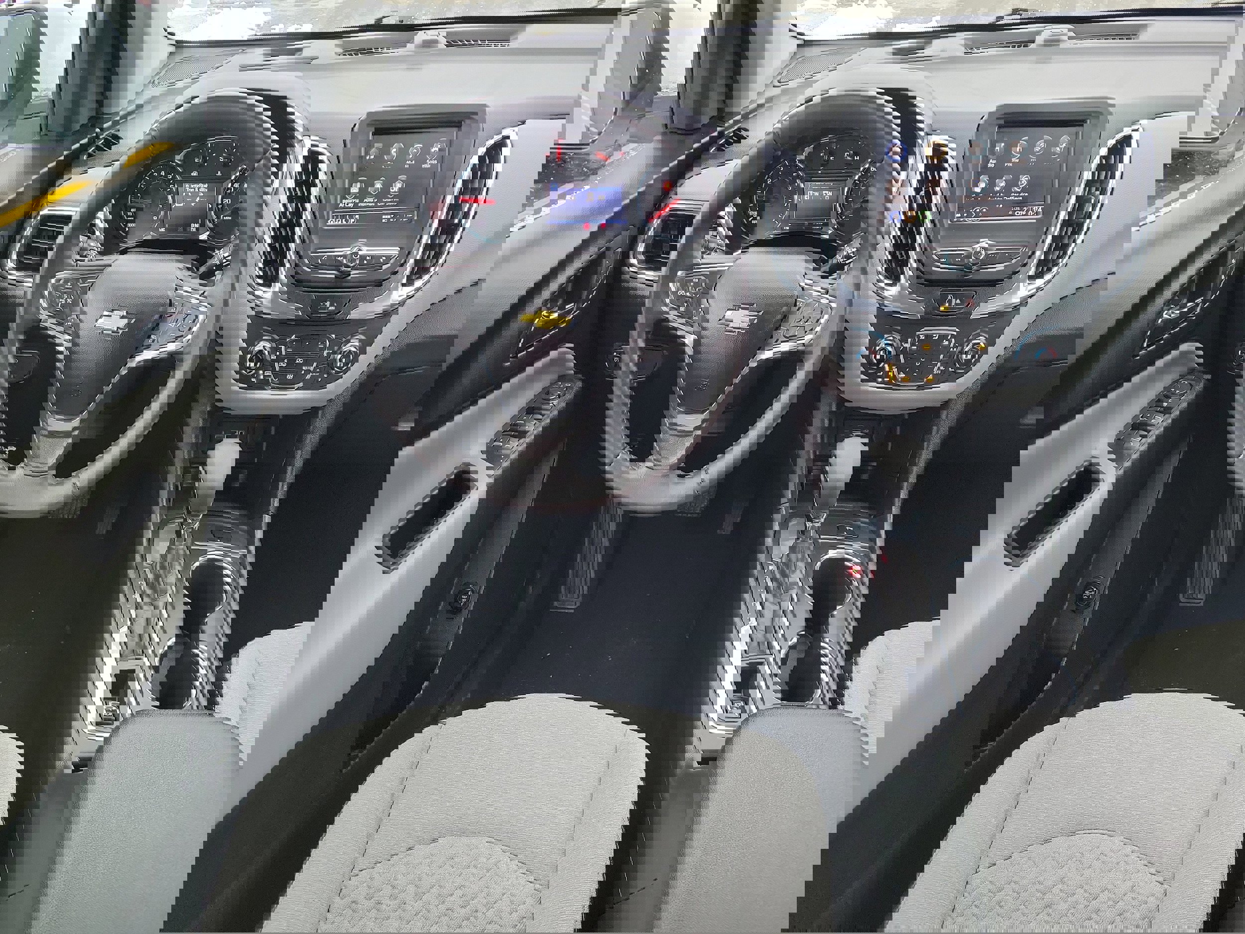 Used 2022 Chevrolet Equinox LT image 16