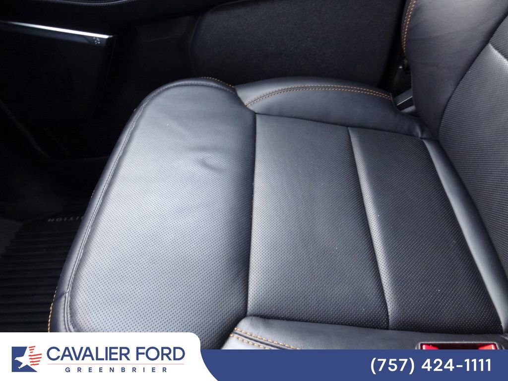Certified 2025 Ford Expedition Tremor AWD/4WD image 40
