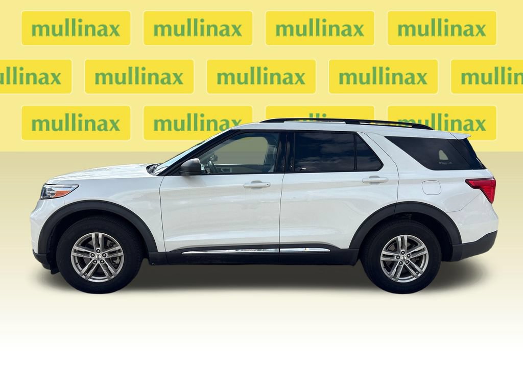 Certified 2020 Ford Explorer XLT w/ Equipment Group 202A AWD/4WD image 12
